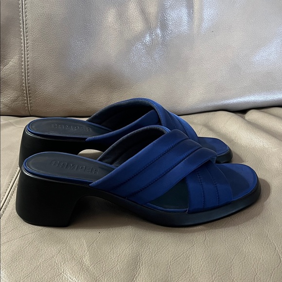 Camper Trisha X-Strap Slip On Sandals - Picture 4 of 13